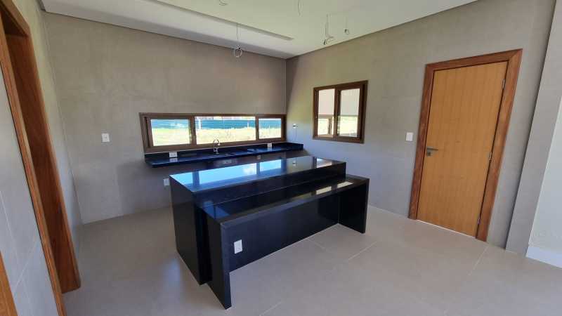 Conheça 9 do imóvel - EXCELENTE CASA DUPLEX, 4 SUÍTES COM 370,50M², NO COMPLEXO IBEROSTATE, EM PRAIA DO FORTE - PICN40077 - 9 9 - 9