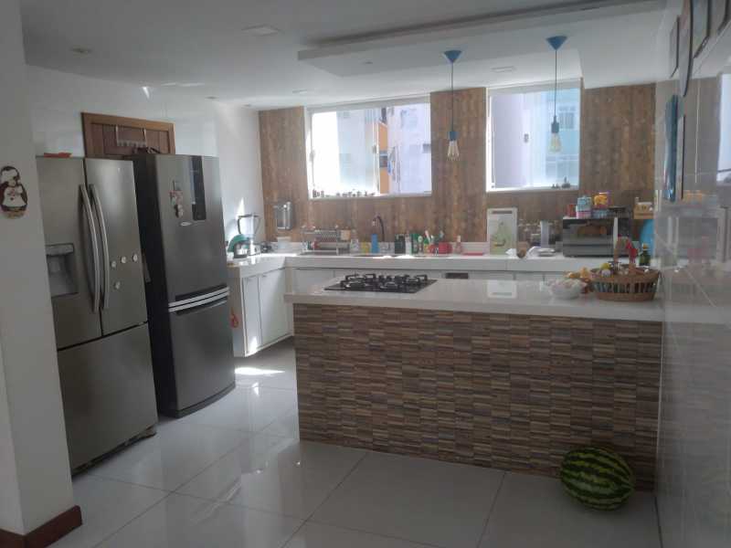 Conheça 14 do imóvel - APARTAMENTO 3 QUARTOS (1 SUÍTE), 176M², 2 VAGAS, NA GRAÇA - PIAP30924 - 14 14 - 14