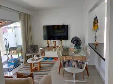 CASA 3 QUARTOS (1 SUÍTE), 188M², EM ABRANTES - PICN30082
