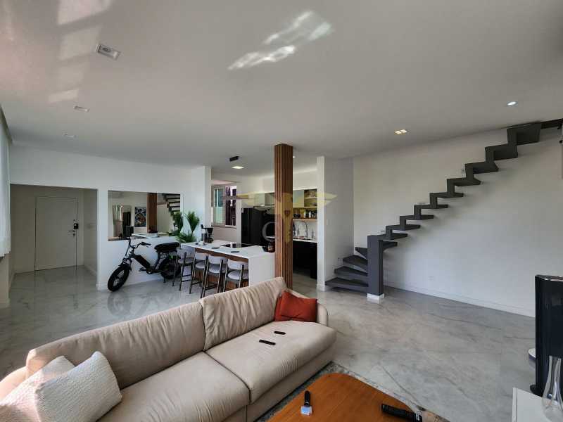 Conheça 3 do imóvel - COBERTURA DUPLEX, 2 QUARTOS (1 SUÍTE), 300M², NO PORTO DA BARRA - PICO20028 - 4 3 - 4