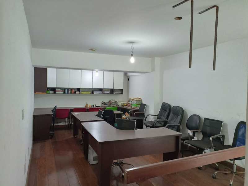 Conheça 2 do imóvel - SALA COMERCIAL COM MEZANINO, 64M², EM BROTAS - PISL00042 - 2 2 - 2