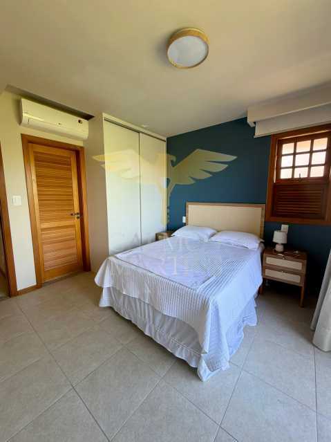 PIAP21273 - 27