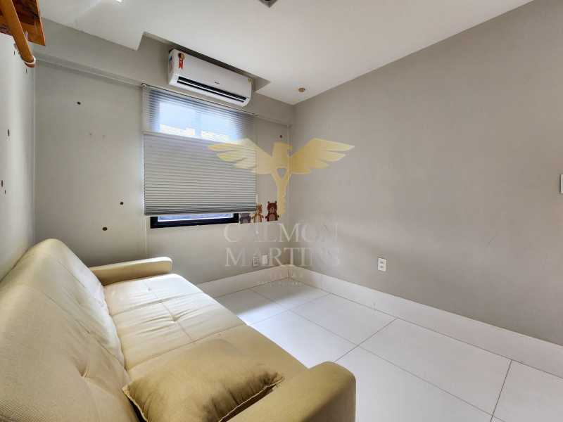 PIAP21286 - 12