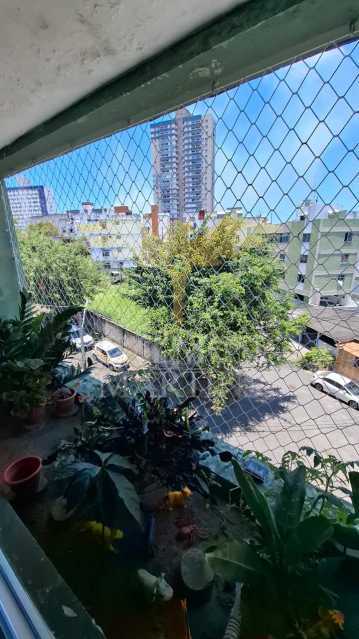 PIAP21292 - 27