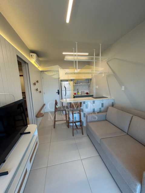PIAP10476 - 1