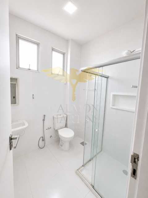 PIAP21295 - 6