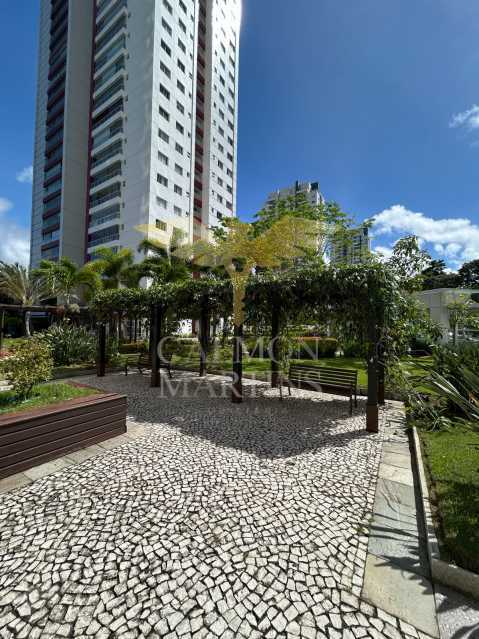 PIAP40256 - 24