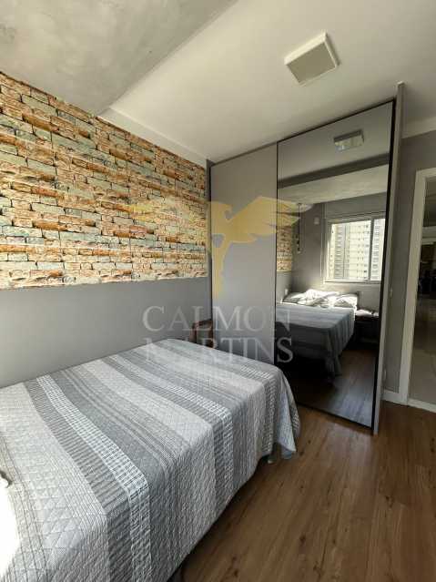 PIAP40256 - 13