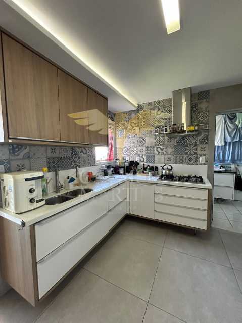 PIAP40256 - 22