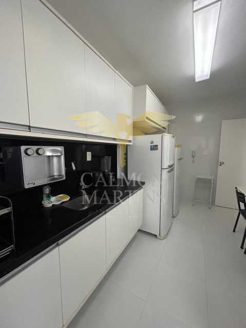 PIAP40258 - 21