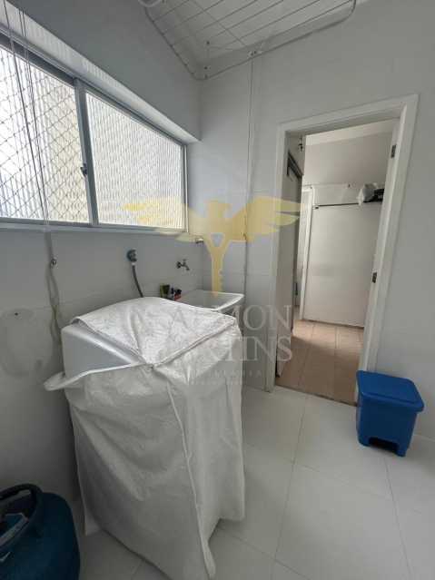 PIAP40258 - 24