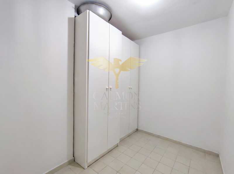 PIAP40261 - 9