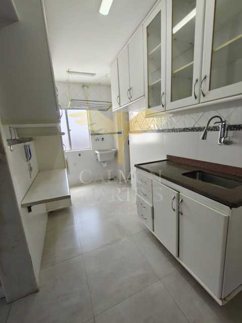 PIAP21328 - 16