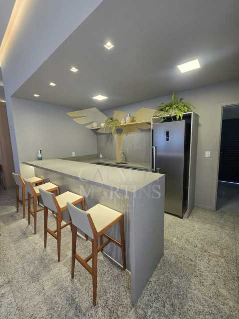 PIAP31164 - 8