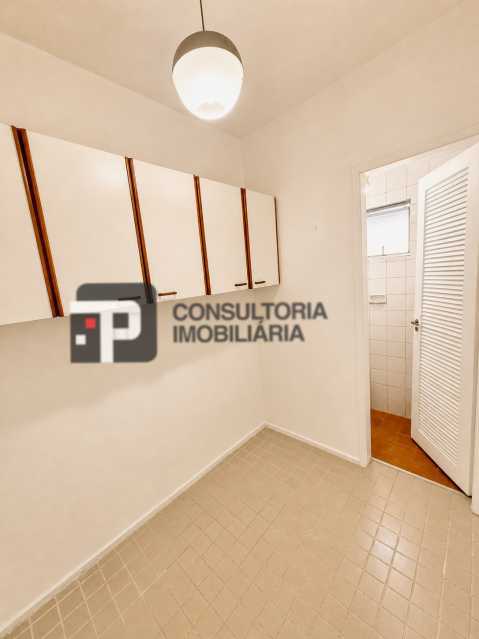 EF292025-26CD-4054-8252-DC82B0 - 15