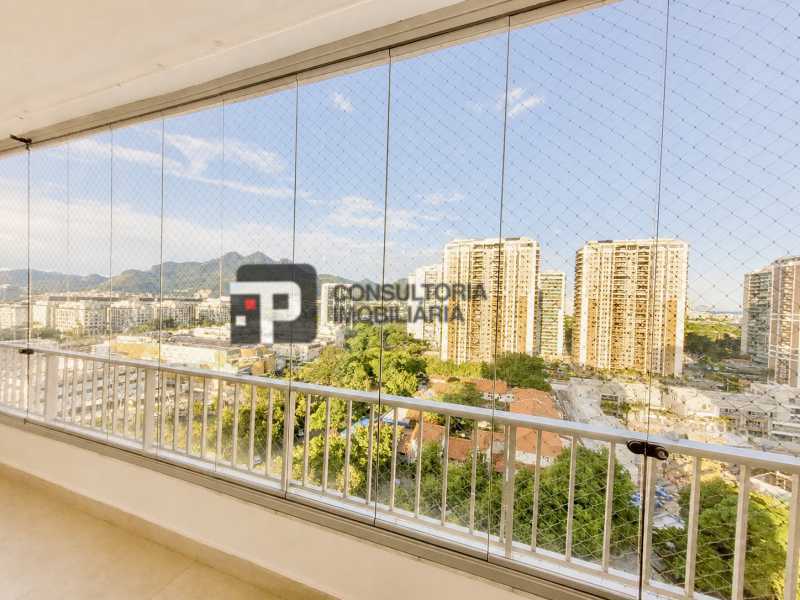E221DF9B-2EA0-4DF9-9CBC-FCA123 - 25