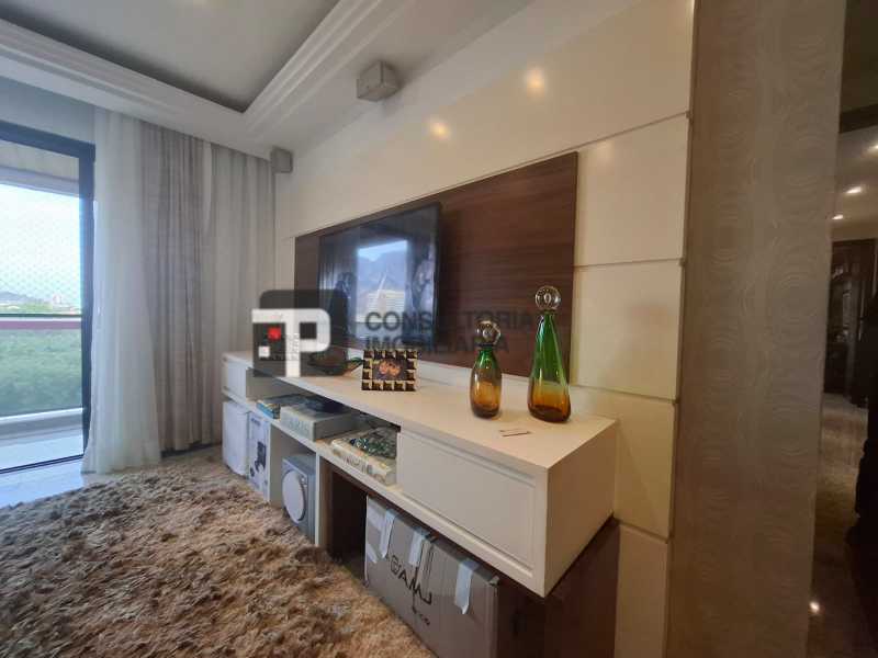 WhatsApp Image 2025-11-17 at 1 - 17