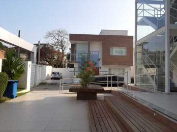 Ótima localização - CASA 4 QUARTOS FREGUESIA - FRCN40027