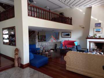 Alto Luxo - CASA 6 QUARTOS FREGUESIA - FRCN60003