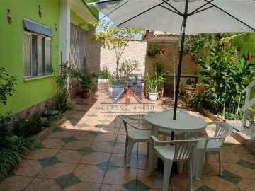 Ótima localização - CASA 4 QUARTOS-PECHINCHA - FRCV40005