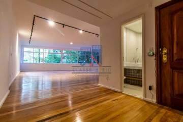 Ótima localização - APARTAMENTO 04 QUARTOS COPACABANA - FRAP40013
