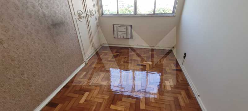 Quarto - 9