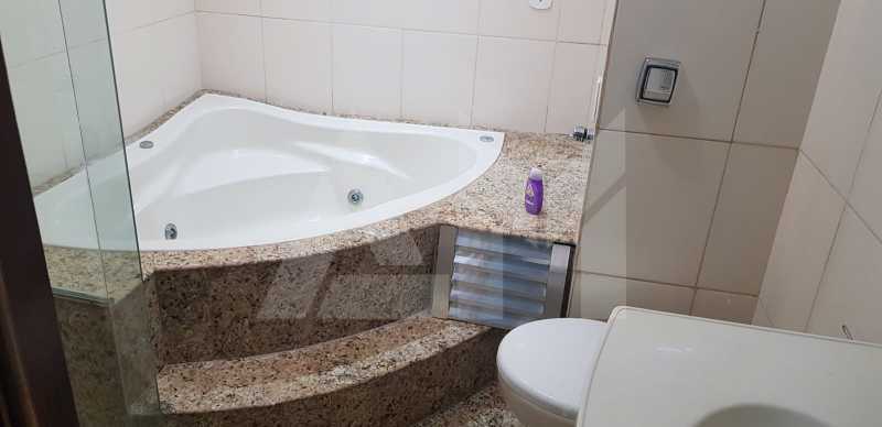 Banheiro com Hidromassagem - 9