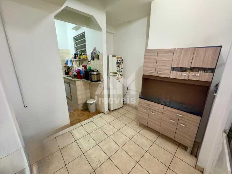 Conheça 3378 do imóvel - Apartamento à venda na Tijuca, próximo ao Shopping Boulevard e Rua Uruguai! São 2 quartos, closet, escritório, jardim de inverno e condomínio de apenas R$ 341. Excelente localização e ótimo custo-benefício. Agende sua visita! - 3379 - 20 3378 - 20