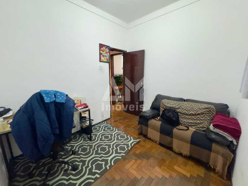 Conheça 3378 do imóvel - Apartamento à venda na Tijuca, próximo ao Shopping Boulevard e Rua Uruguai! São 2 quartos, closet, escritório, jardim de inverno e condomínio de apenas R$ 341. Excelente localização e ótimo custo-benefício. Agende sua visita! - 3379 - 5 3378 - 5