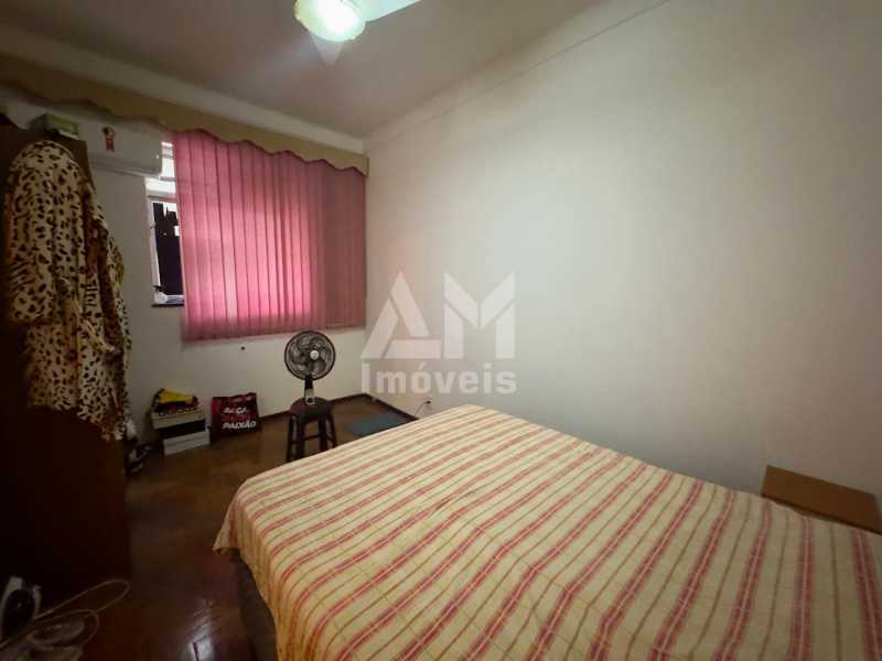 Conheça 3378 do imóvel - Apartamento à venda na Tijuca, próximo ao Shopping Boulevard e Rua Uruguai! São 2 quartos, closet, escritório, jardim de inverno e condomínio de apenas R$ 341. Excelente localização e ótimo custo-benefício. Agende sua visita! - 3379 - 11 3378 - 11