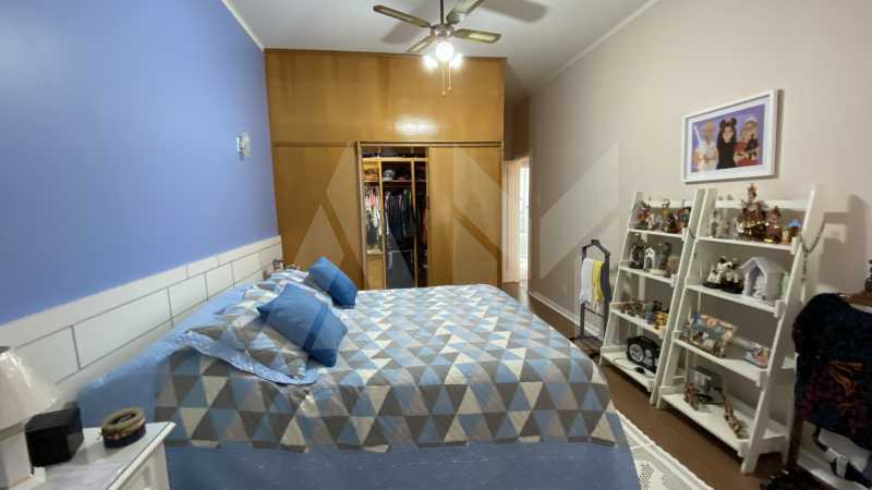 Quarto - 11