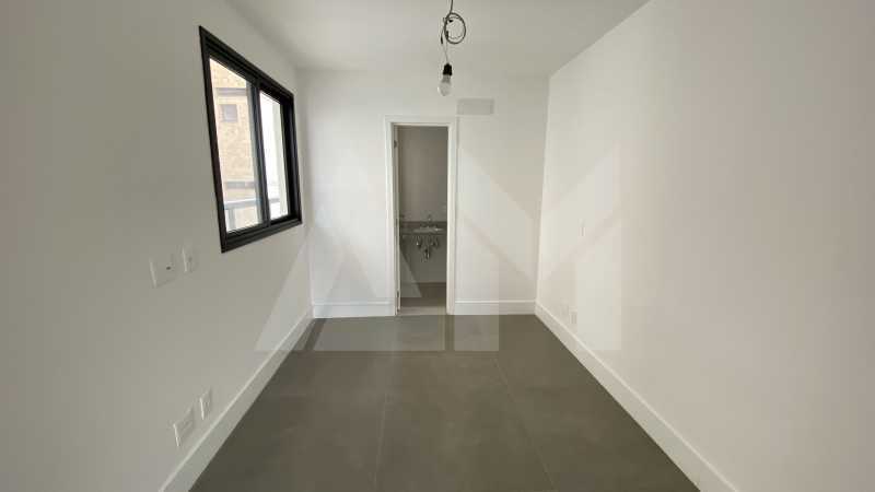 Quarto - 18