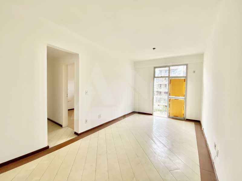 Sala - 2