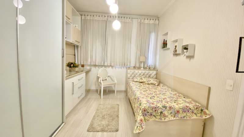 Quarto - 11