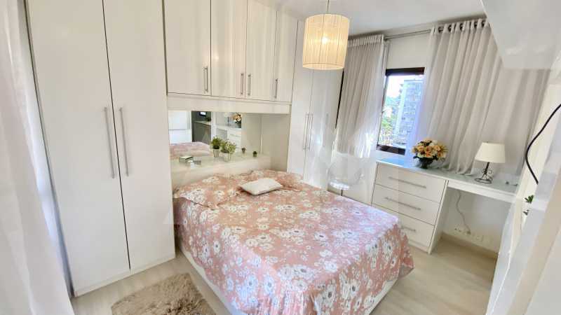 Quarto - 12