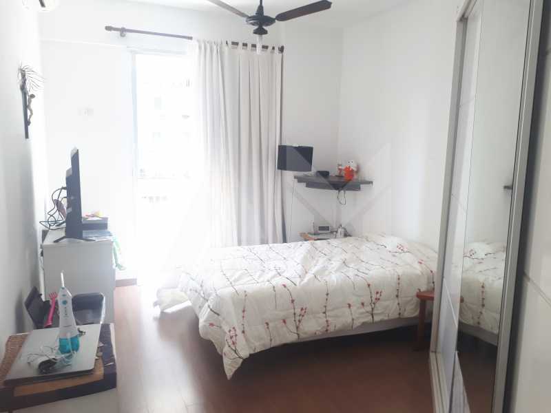 Quarto - 9