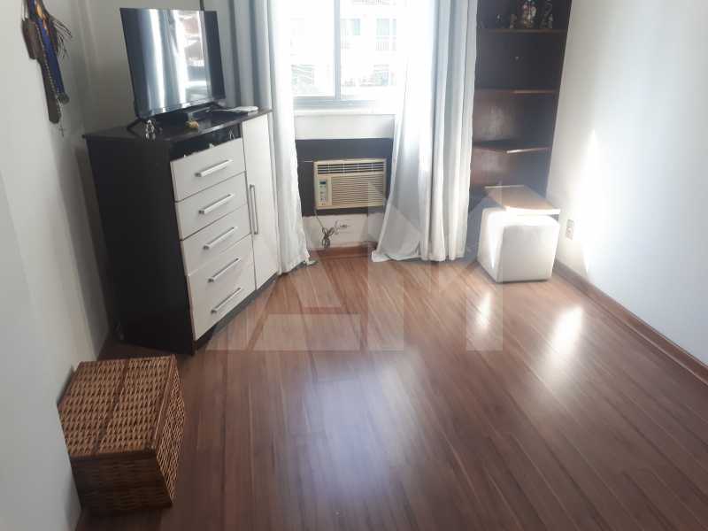 Quarto - 11