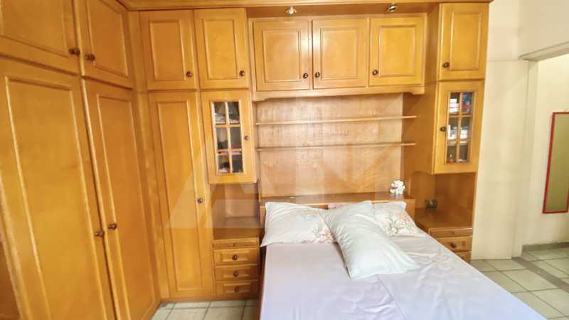 Quarto - 11