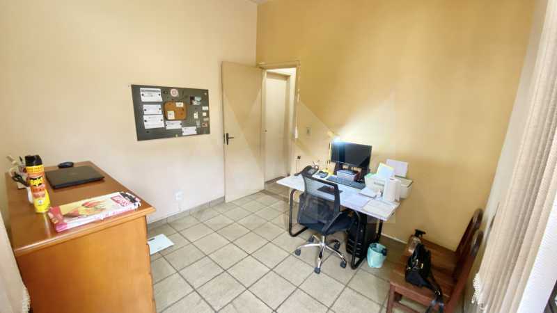 Quarto - 9