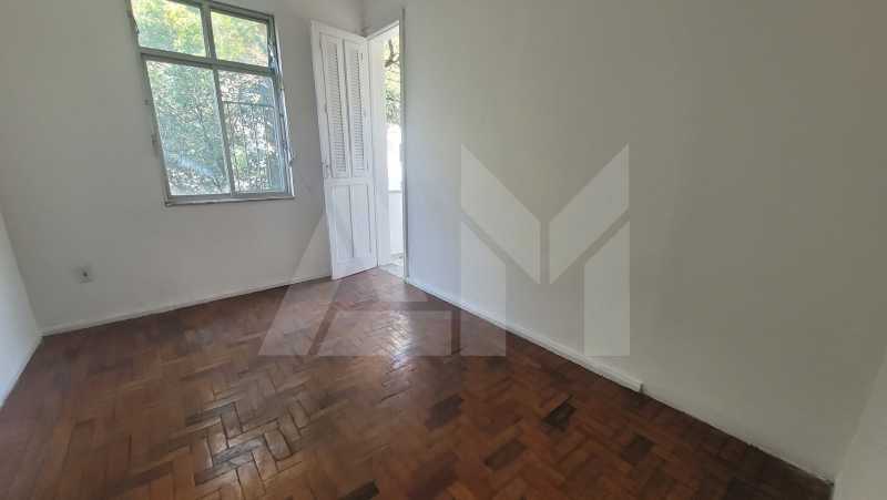 Quarto - 10