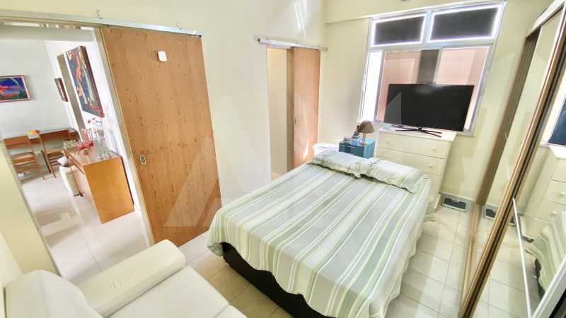 Quarto - 12