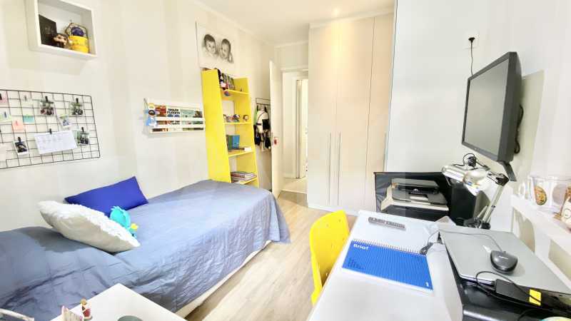 Quarto - 15