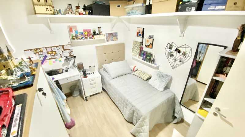 Quarto - 12