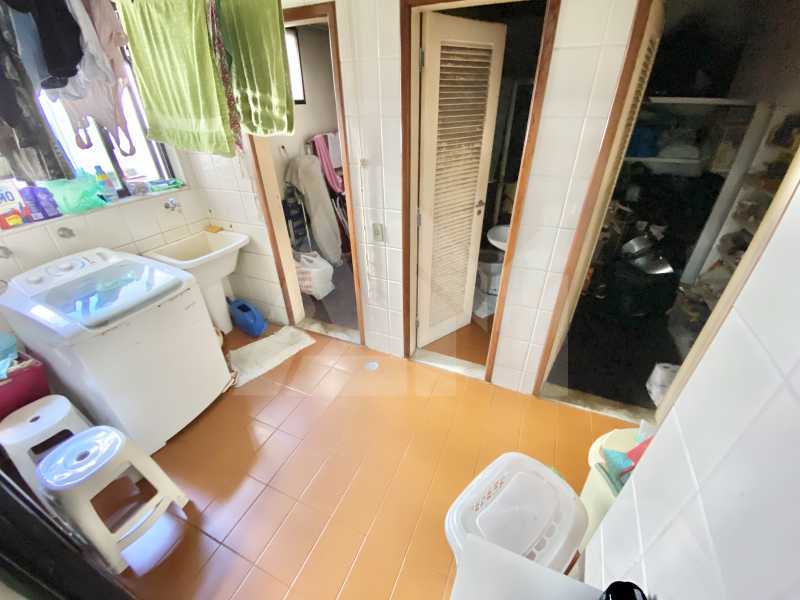 Área de Serviço - 28