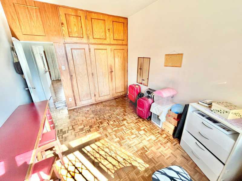 Quarto - 19