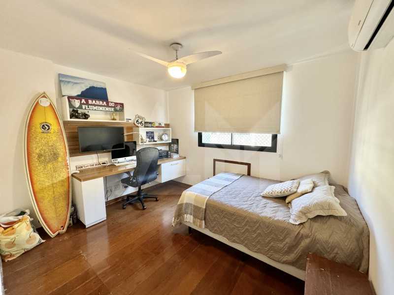 Quarto - 13