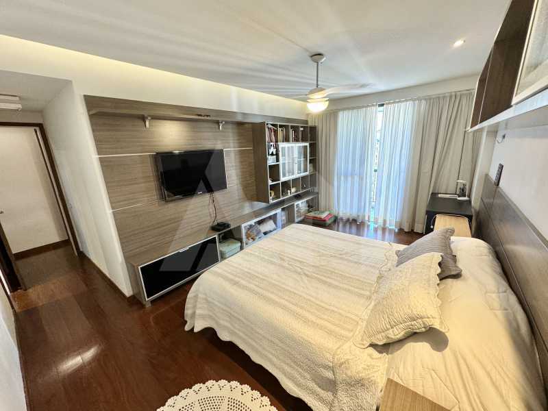 Quarto - 18