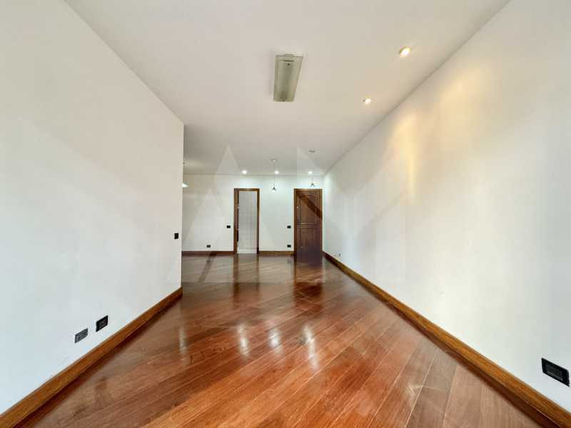 Sala - 4