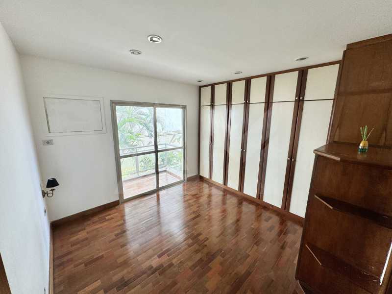 Quarto - 7