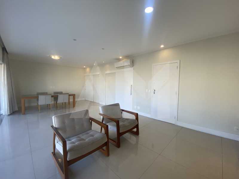 Sala - 4
